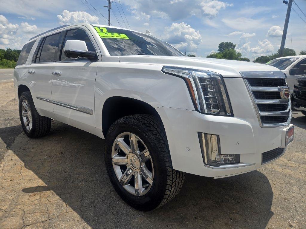 Cadillac Escalade Luxury 4WD 2017
