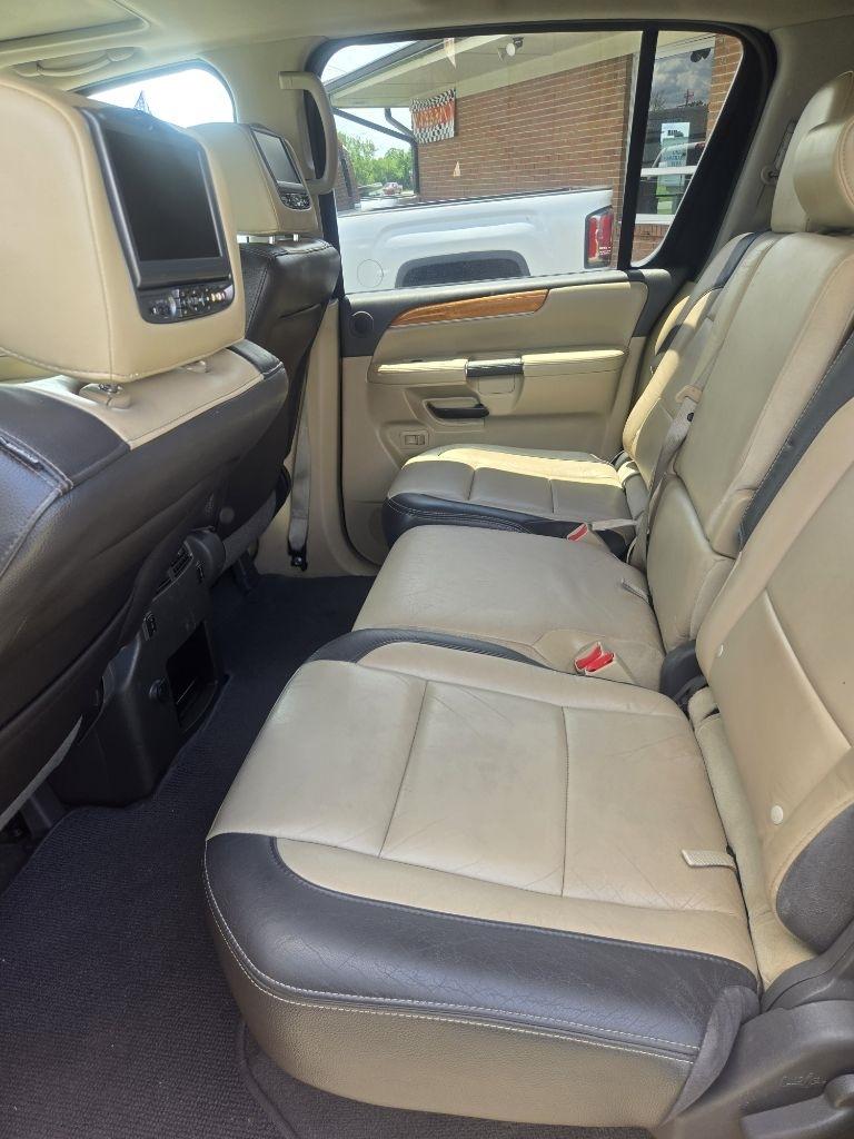 Nissan Armada SL 2WD 2014
