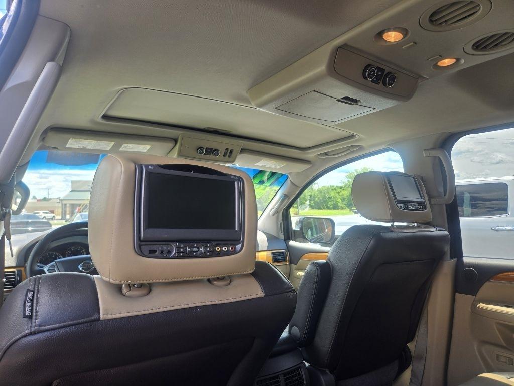 Nissan Armada SL 2WD 2014