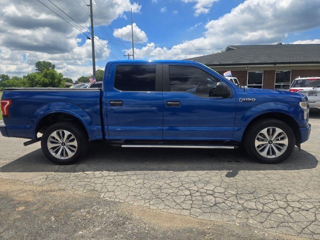 Ford F-150 XL SuperCrew 5.5-ft. Bed 2WD 2017