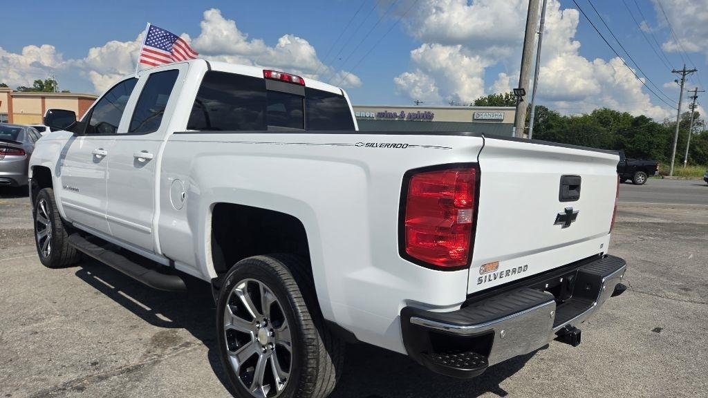 Chevrolet Silverado 1500 LT Double Cab 2WD 2017