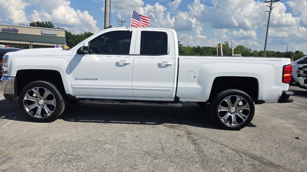 Chevrolet Silverado 1500 LT Double Cab 2WD 2017