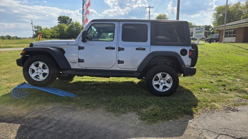 Jeep Wrangler Unlimited Sport 2018