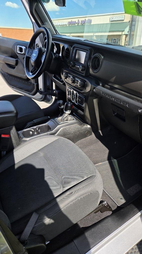 Jeep Wrangler Unlimited Sport 2018