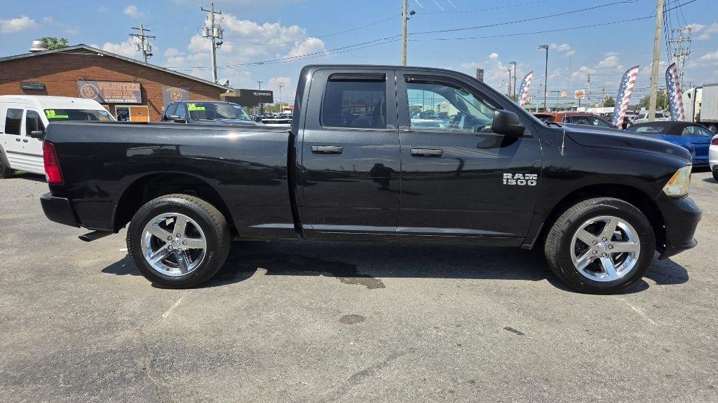 RAM 1500 Tradesman Quad Cab 4WD 2018