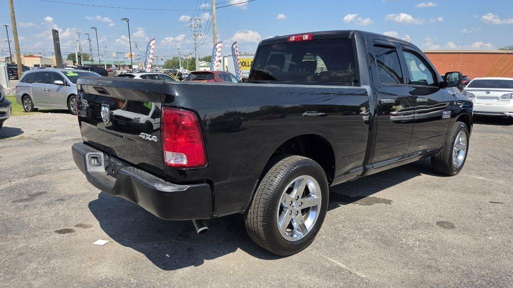 RAM 1500 Tradesman Quad Cab 4WD 2018