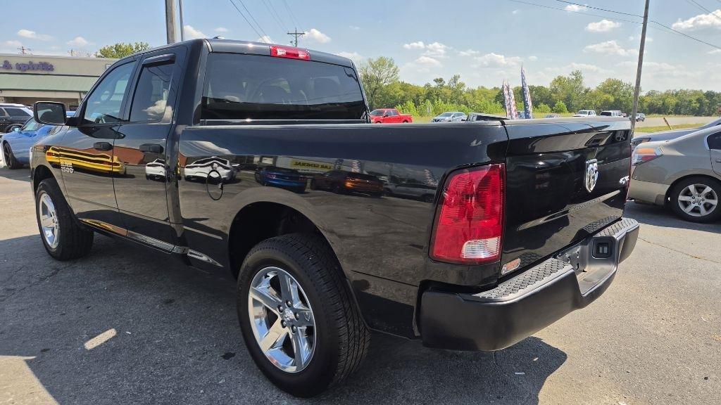 RAM 1500 Tradesman Quad Cab 4WD 2018