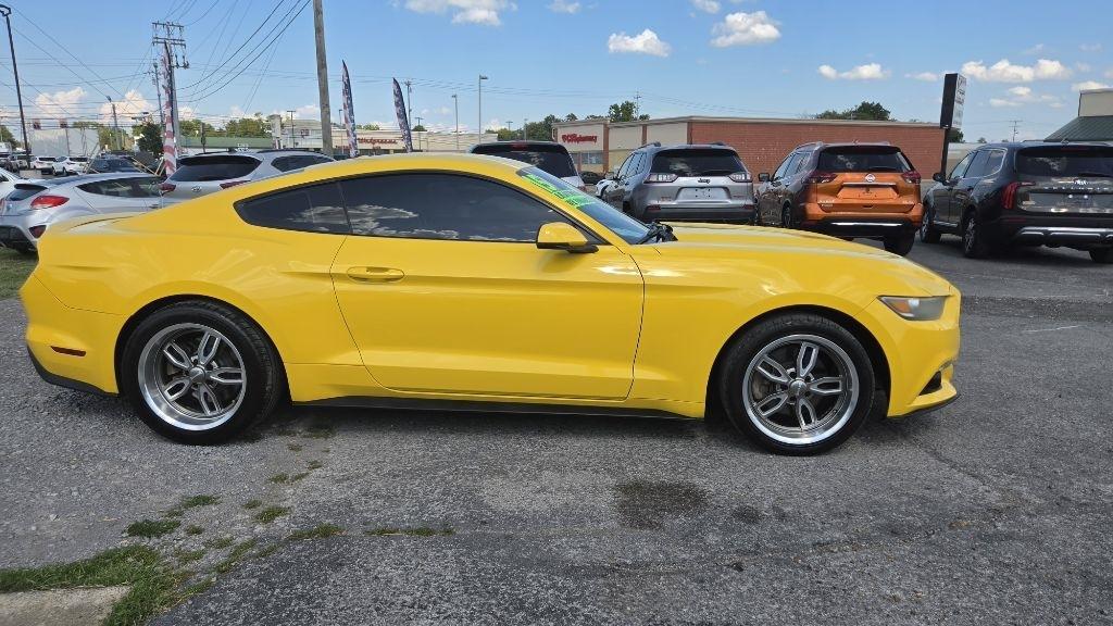 Ford Mustang EcoBoost Premium Coupe 2015