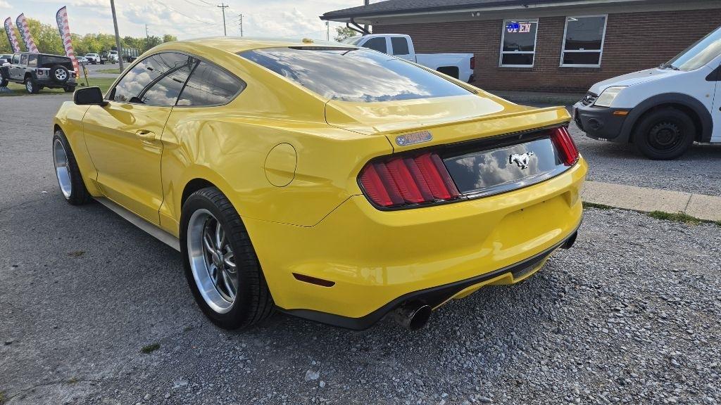 Ford Mustang EcoBoost Premium Coupe 2015