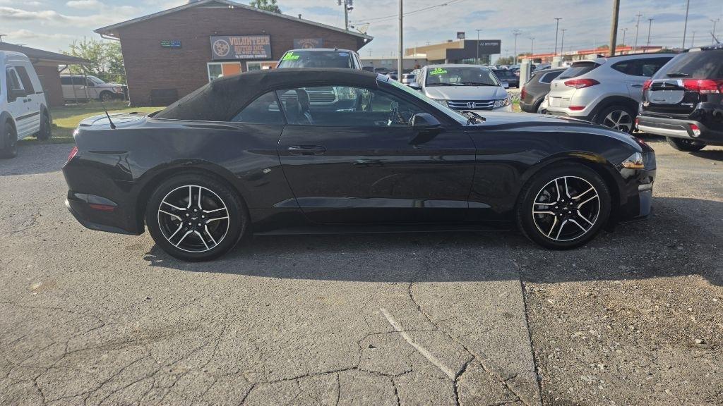 Ford Mustang EcoBoost Premium Convertible 2021