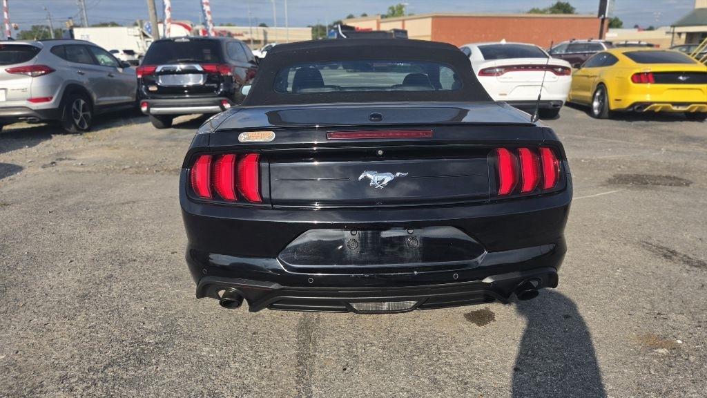 Ford Mustang EcoBoost Premium Convertible 2021