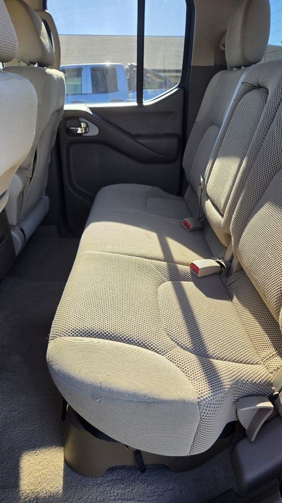 Nissan Frontier SE Crew Cab 4WD 2007