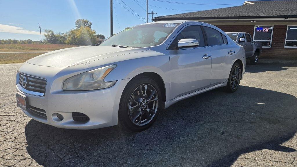 Silver 2012 Nissan Maxima Sedan Front-Wheel Drive Continuously Variable Transmission