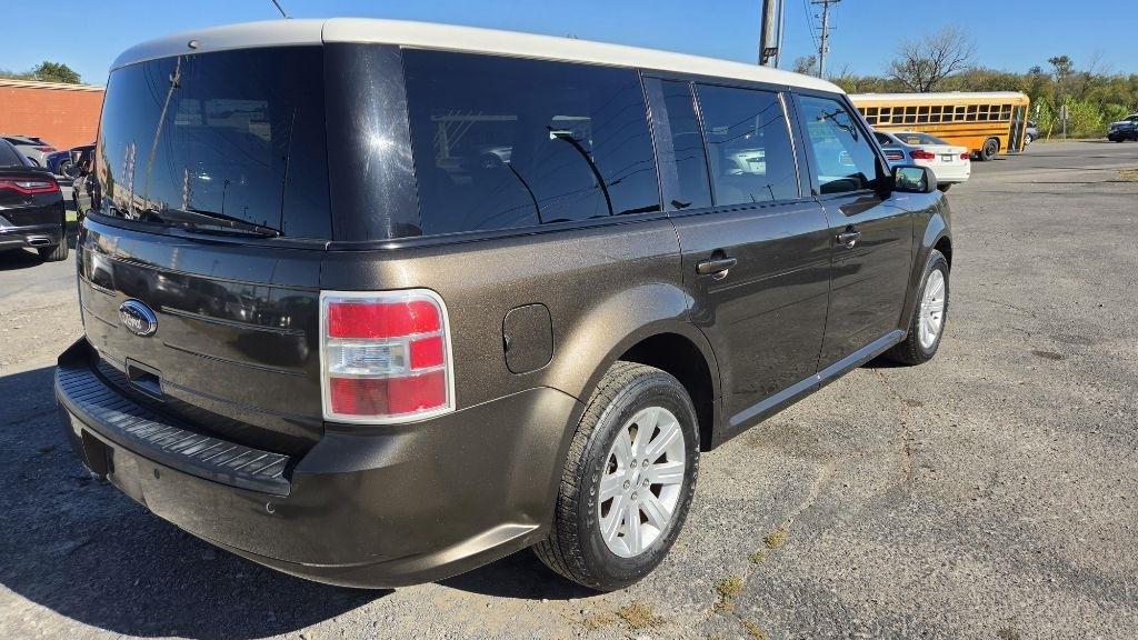 Ford Flex SE FWD 2011