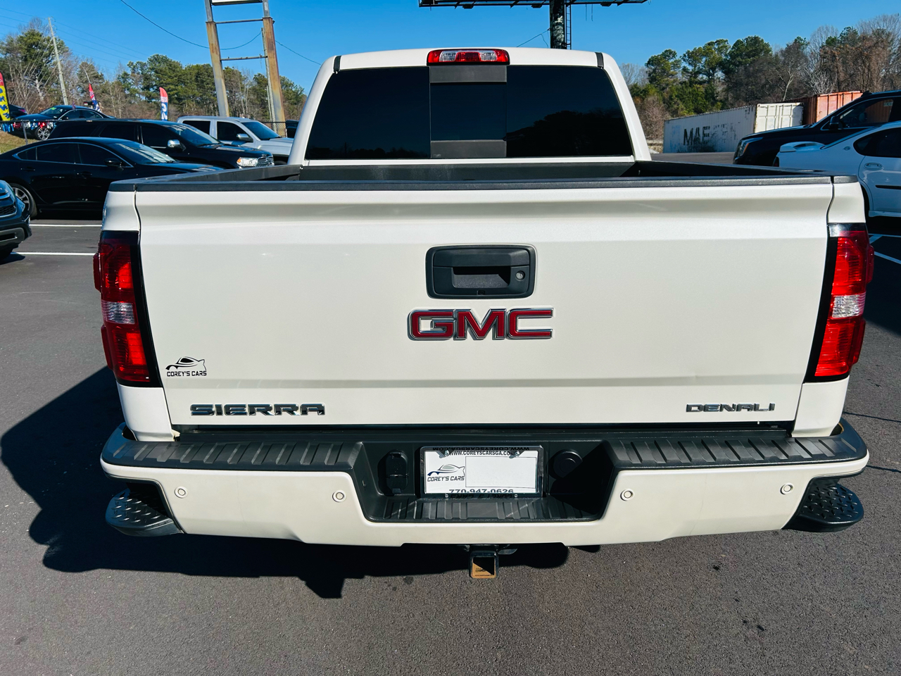 GMC Sierra 1500 Denali Crew Cab Short Box 4WD 2015