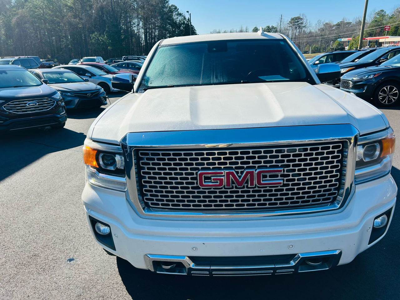 GMC Sierra 1500 Denali Crew Cab Short Box 4WD 2015