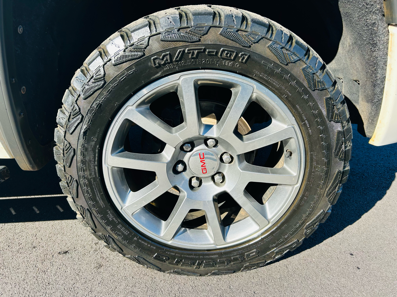 GMC Sierra 1500 Denali Crew Cab Short Box 4WD 2015