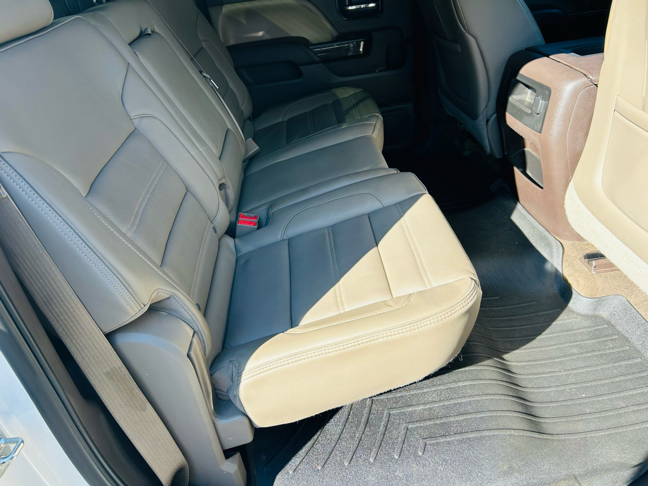 GMC Sierra 1500 Denali Crew Cab Short Box 4WD 2015