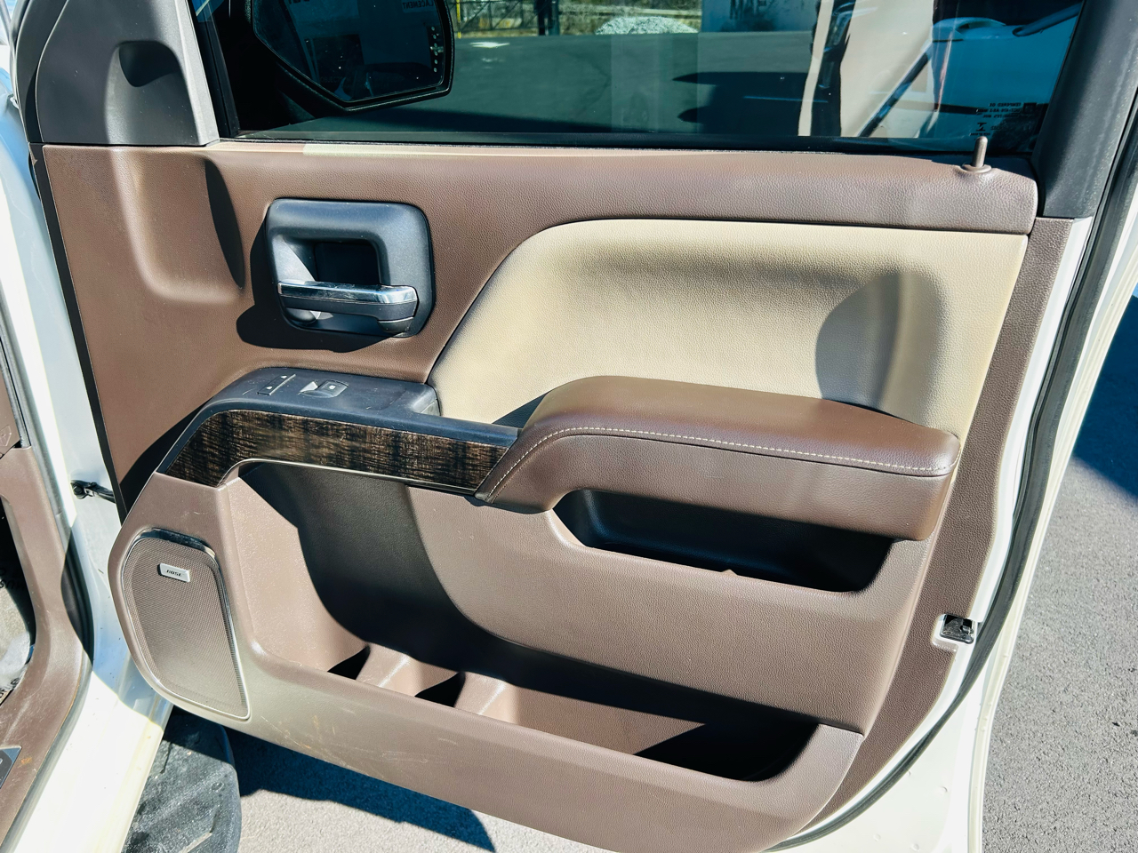 GMC Sierra 1500 Denali Crew Cab Short Box 4WD 2015