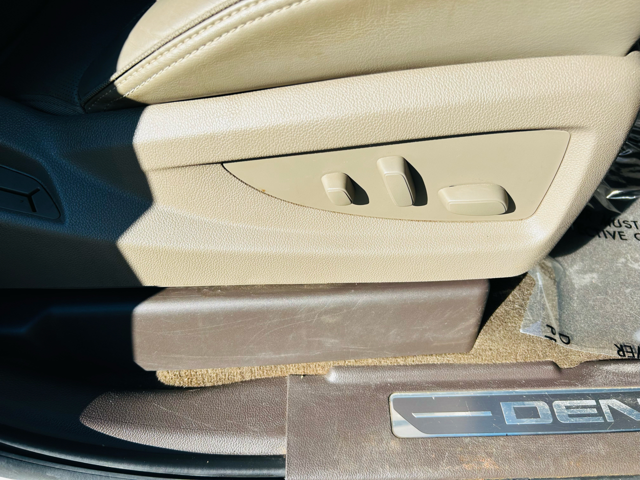 GMC Sierra 1500 Denali Crew Cab Short Box 4WD 2015