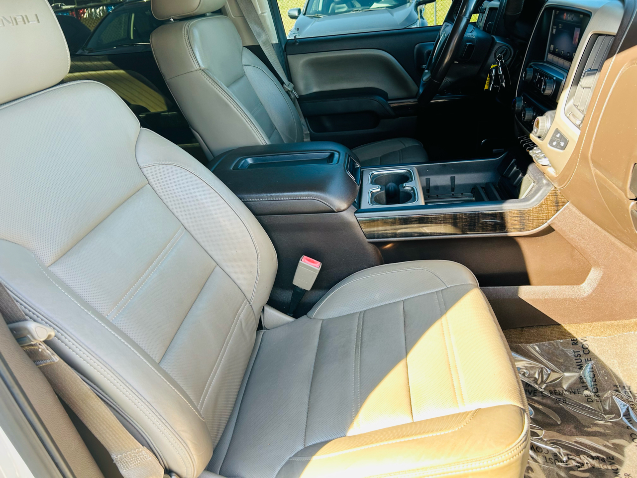 GMC Sierra 1500 Denali Crew Cab Short Box 4WD 2015