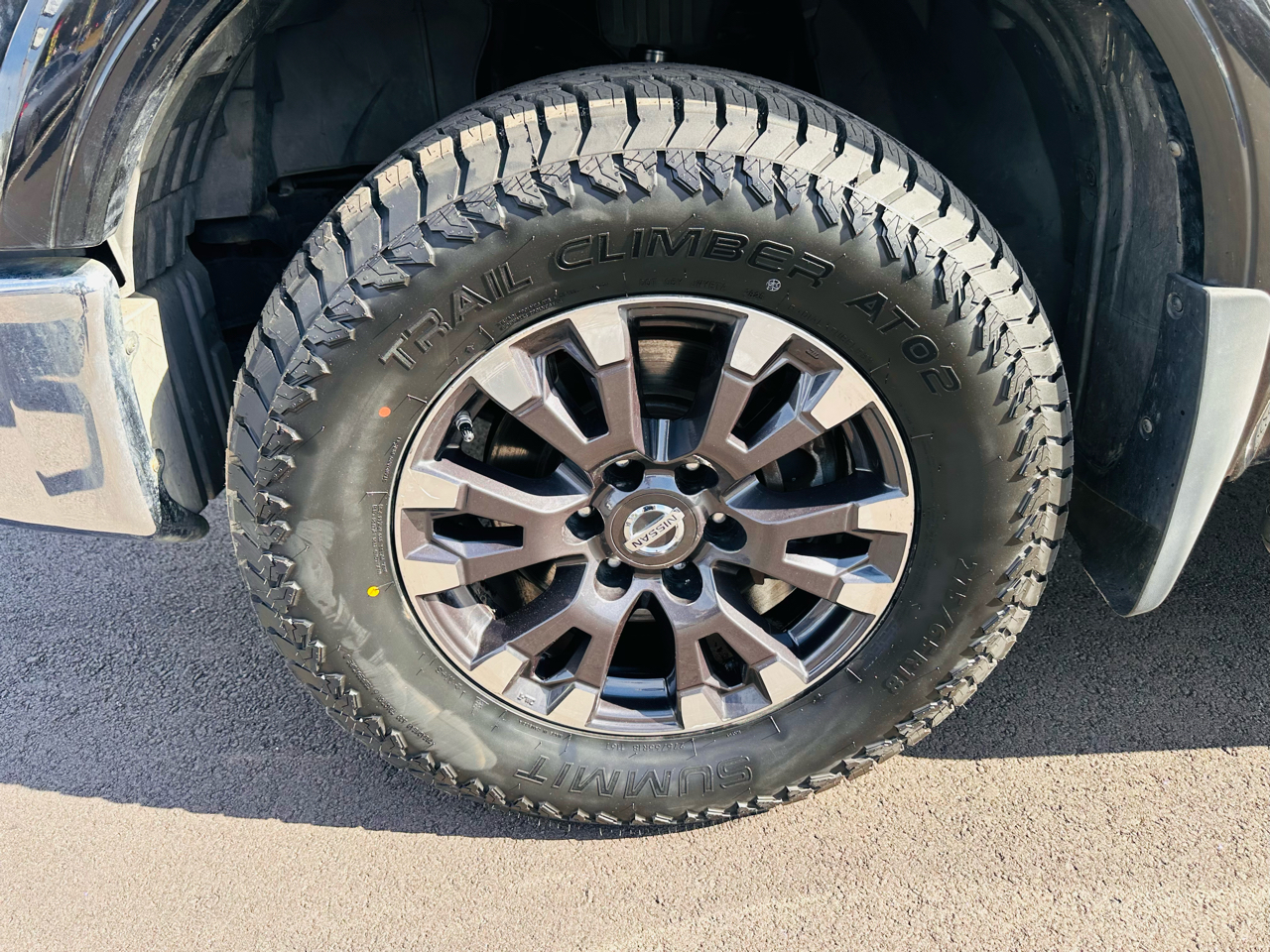 Nissan Titan Platinum Reserve Crew Cab 4WD 2017 Nissan Titan Platinum Reserve Crew Cab 4WD 2017