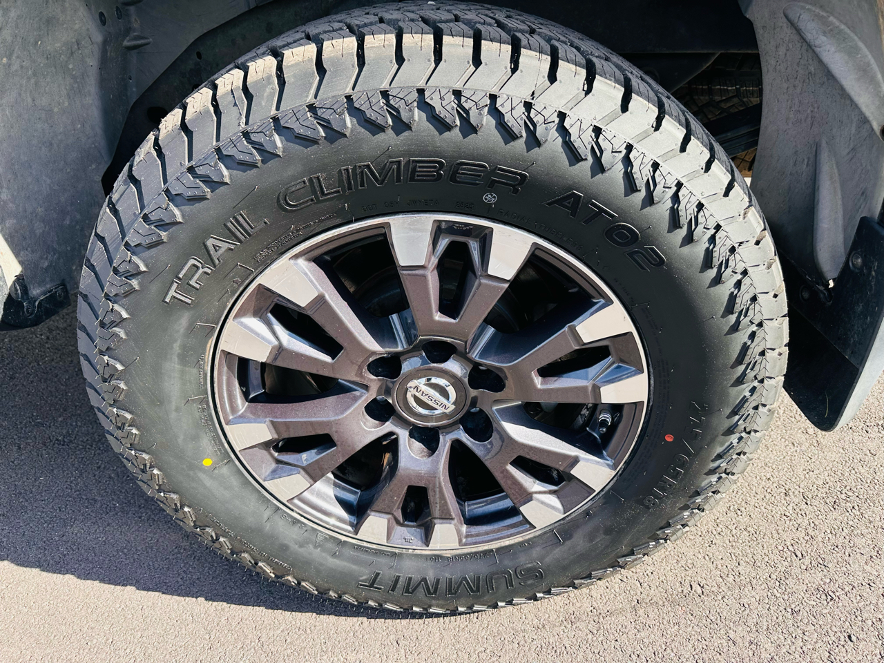 Nissan Titan Platinum Reserve Crew Cab 4WD 2017 Nissan Titan Platinum Reserve Crew Cab 4WD 2017