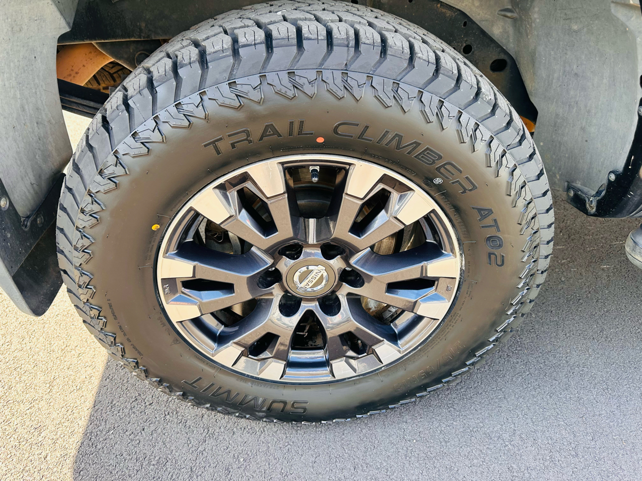 Nissan Titan Platinum Reserve Crew Cab 4WD 2017 Nissan Titan Platinum Reserve Crew Cab 4WD 2017