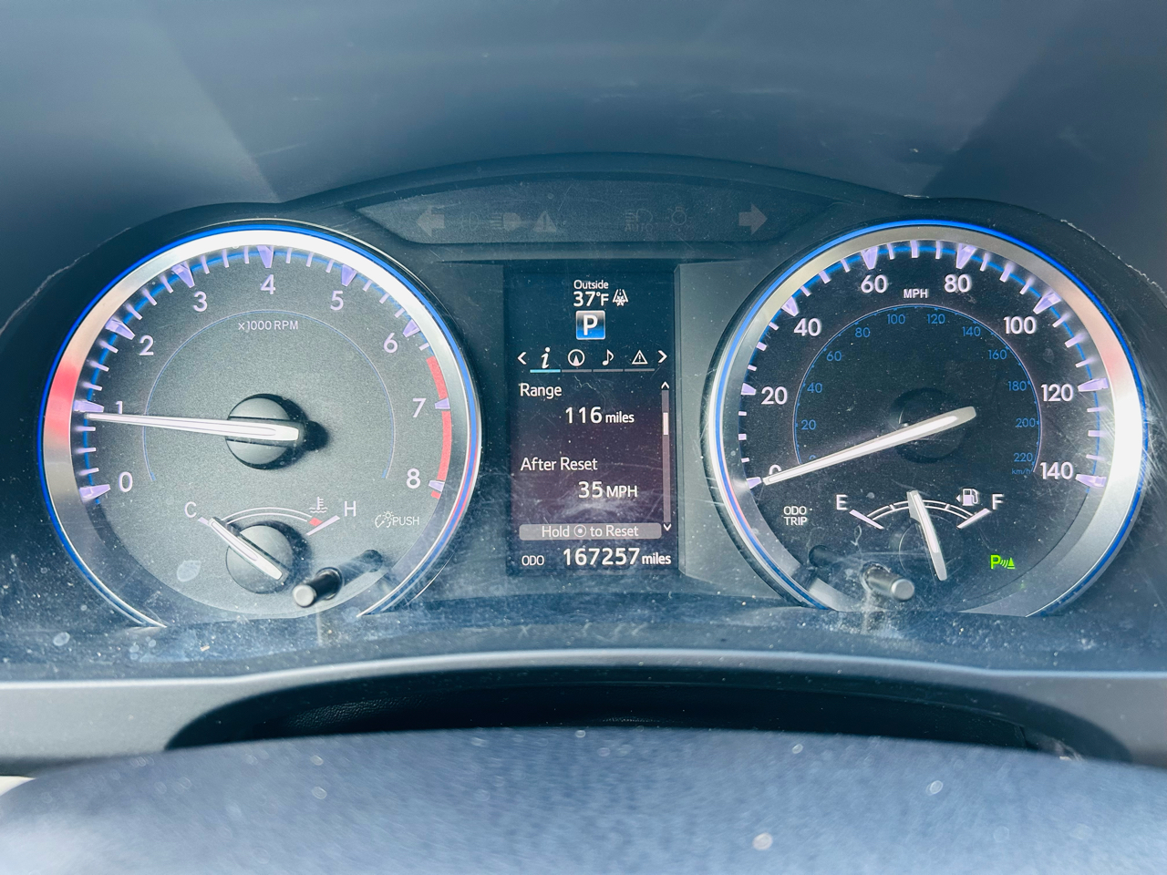 2015 Toyota Highlander Base Hybrid photo 2