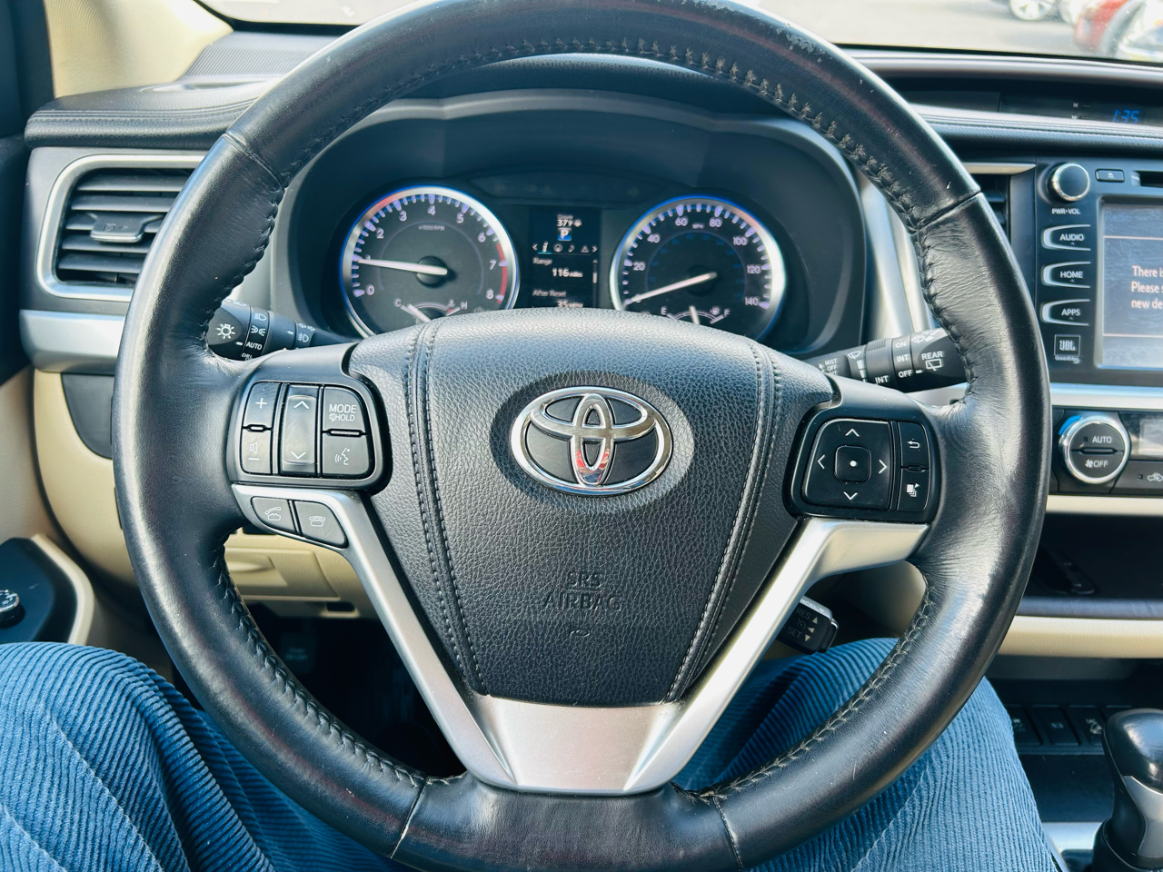 2015 Toyota Highlander Base Hybrid photo 3