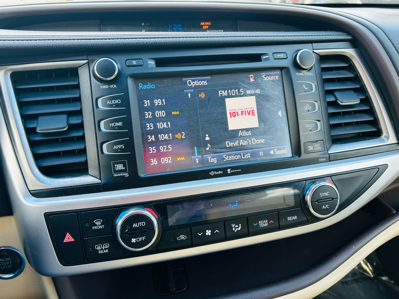 2015 Toyota Highlander Base Hybrid photo 4