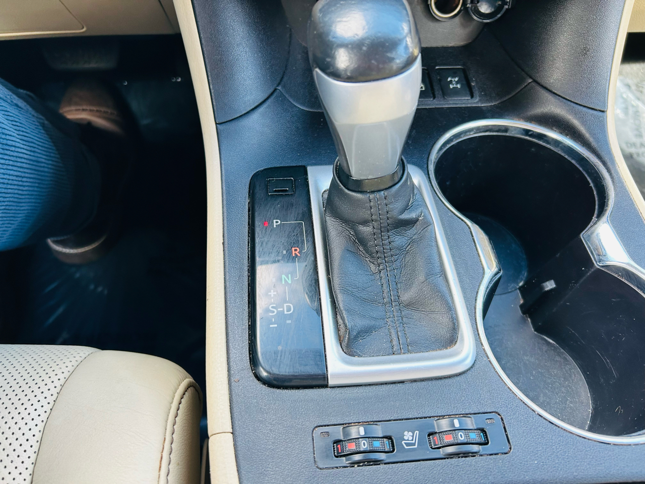 Toyota Highlander Limited AWD V6 2015