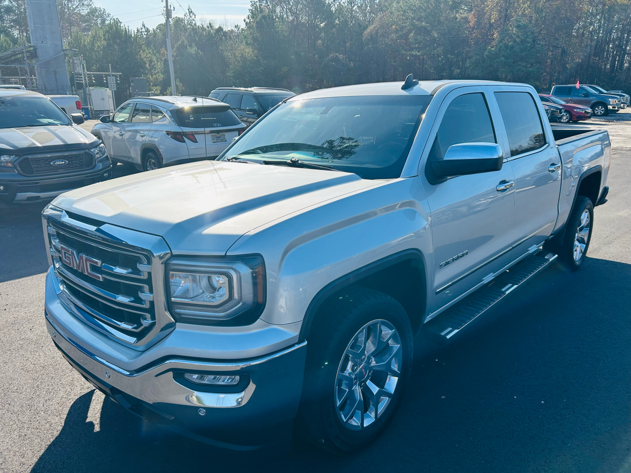 2018 GMC Sierra 1500 SLT Crew Cab Short Box 2WD