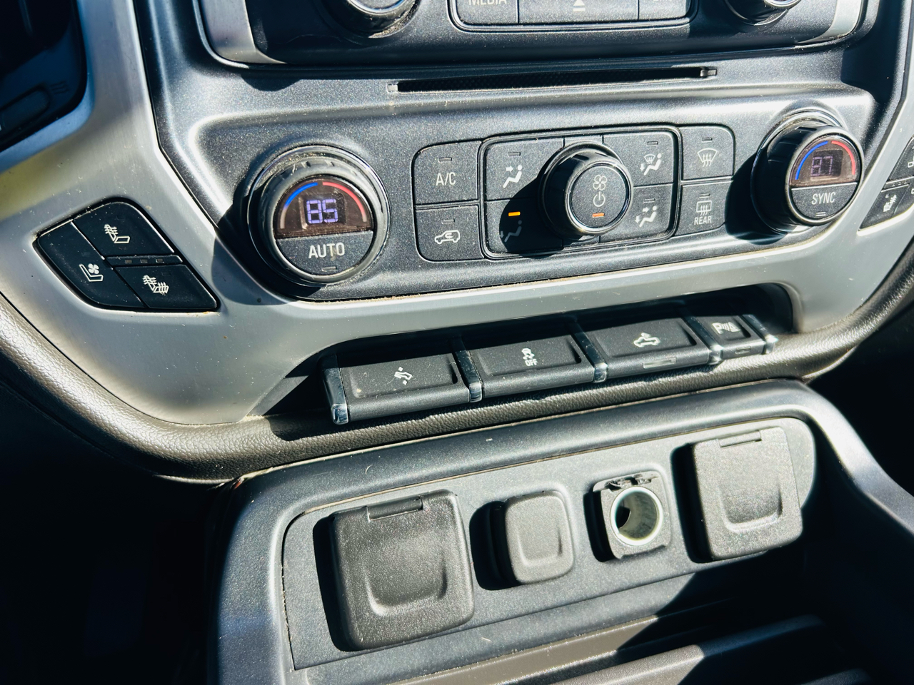 GMC Sierra 1500 SLT Crew Cab Short Box 2WD 2018