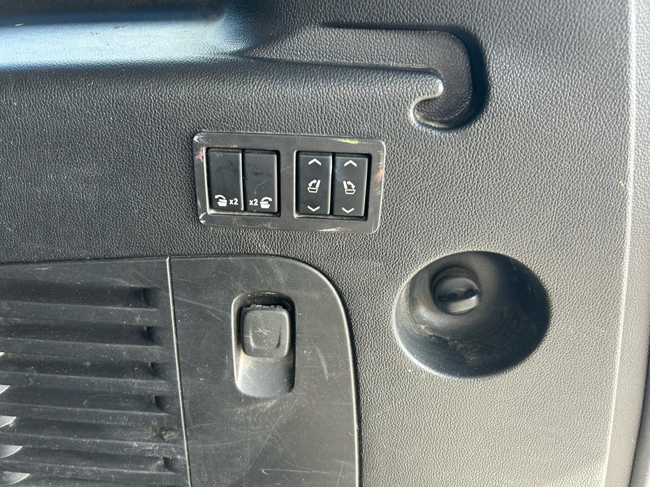 Chevrolet Suburban LT 2WD 2019