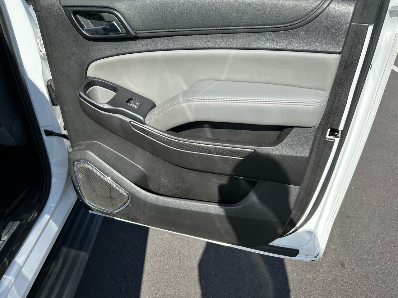 Chevrolet Suburban LT 2WD 2019