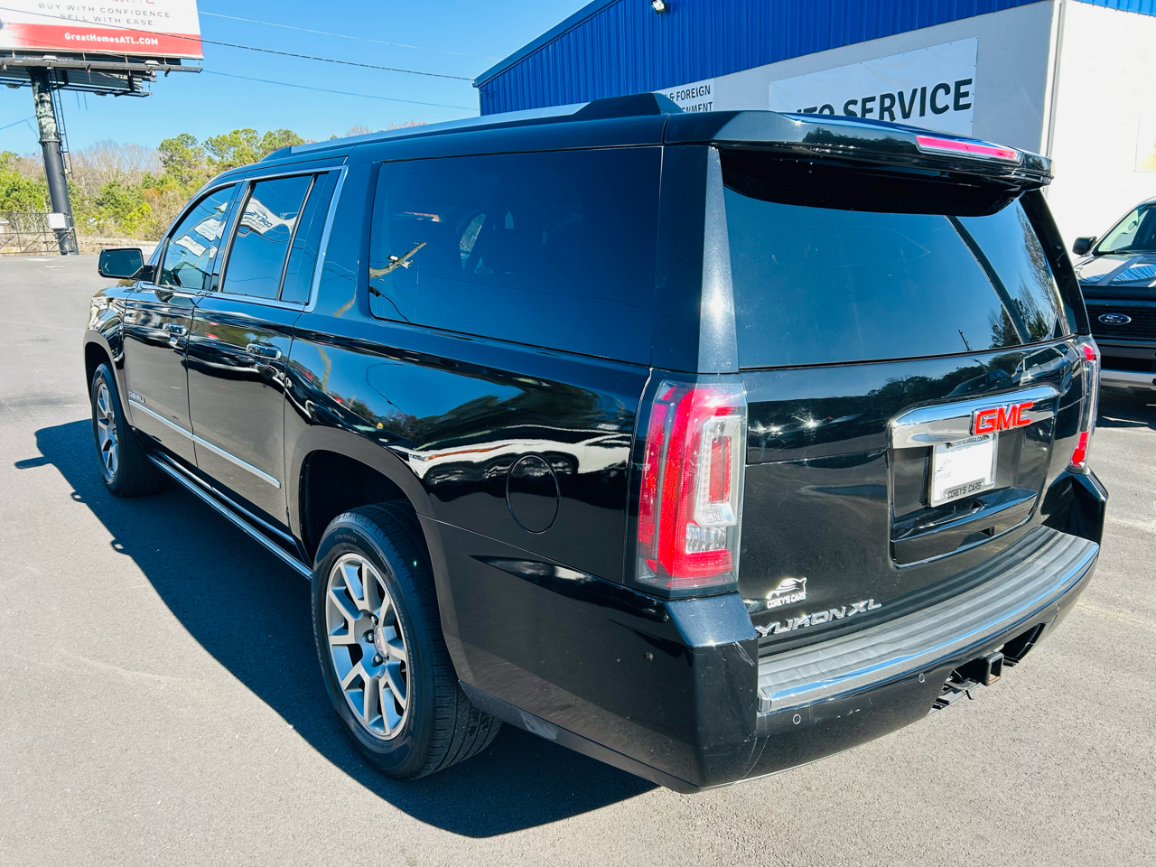 GMC Yukon Denali XL 2WD 2015