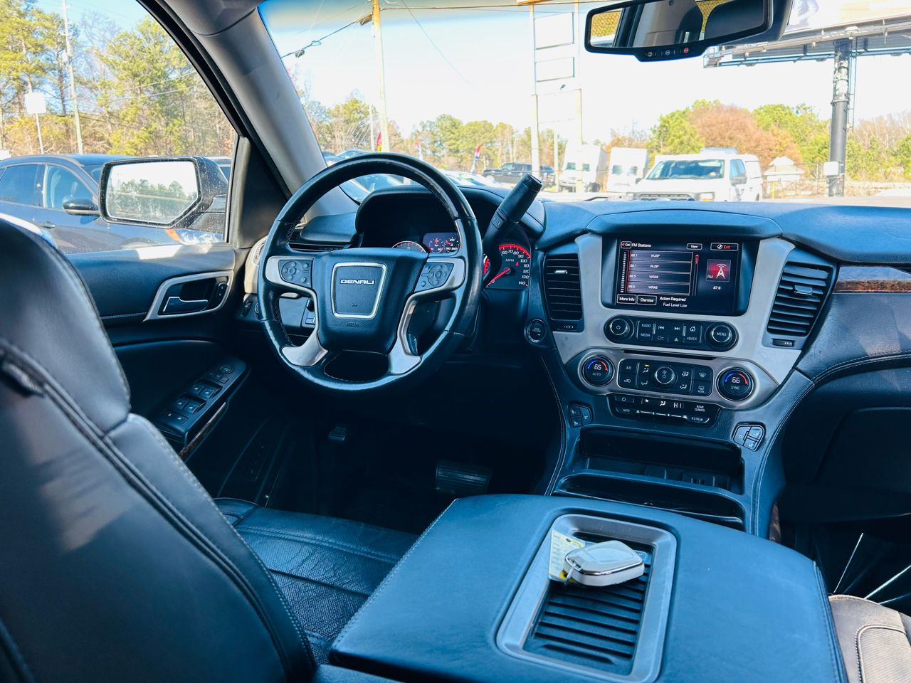 GMC Yukon Denali XL 2WD 2015