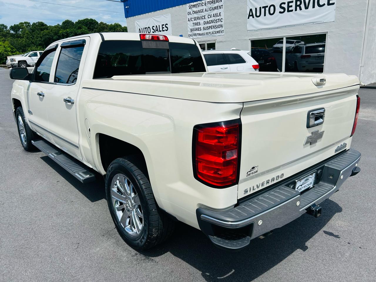 Chevrolet Silverado 1500 High Country Crew Cab 2WD 2015
