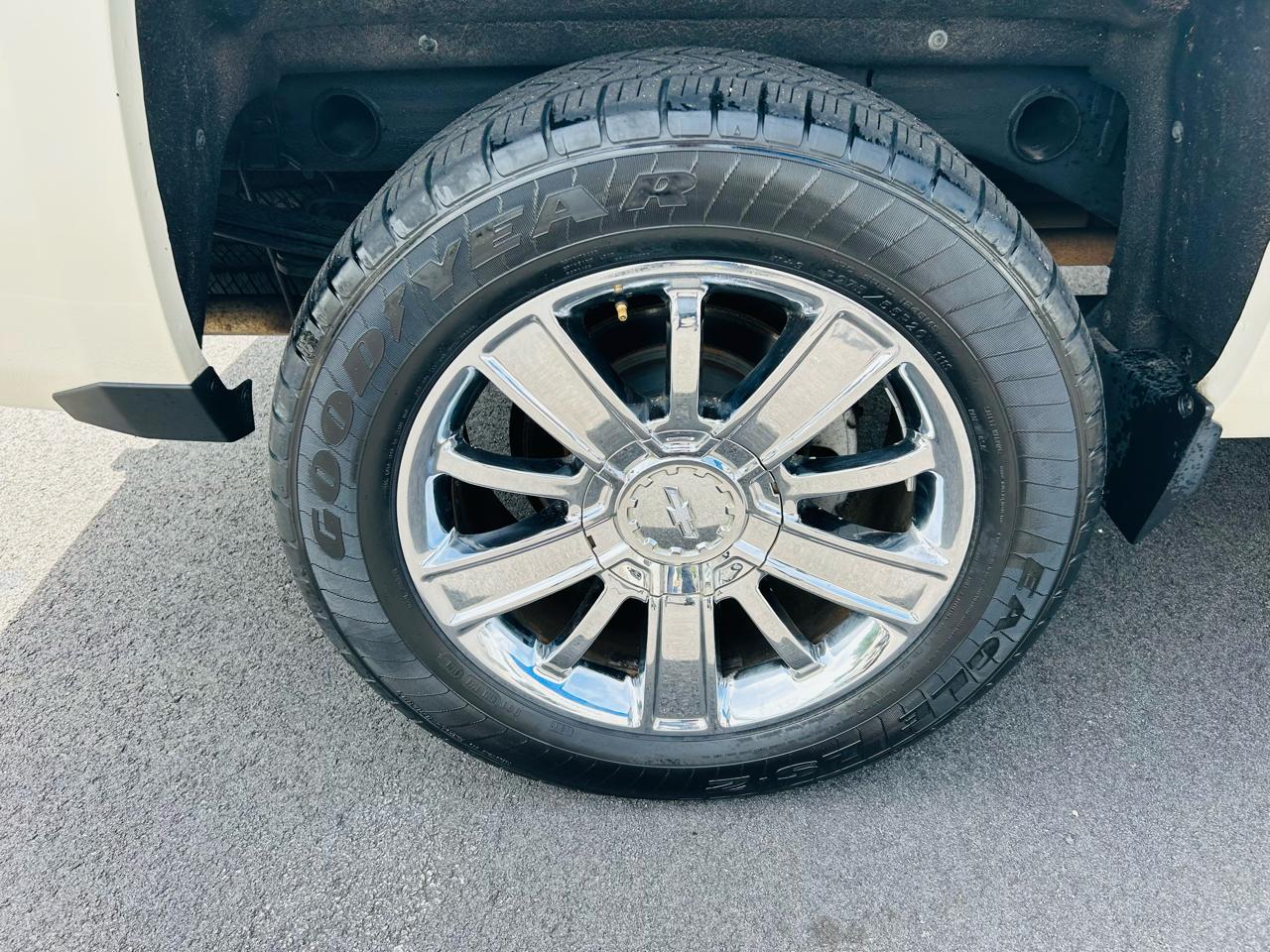 Chevrolet Silverado 1500 High Country Crew Cab 2WD 2015