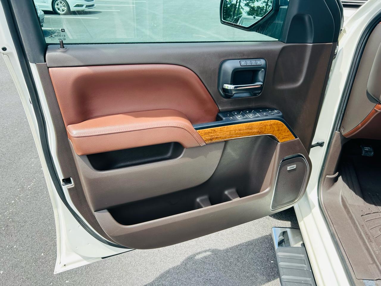 Chevrolet Silverado 1500 High Country Crew Cab 2WD 2015