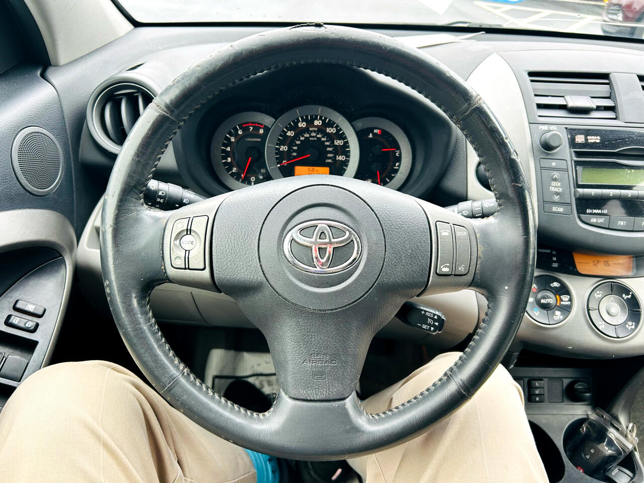 Toyota RAV4 Limited V6 2WD 2009