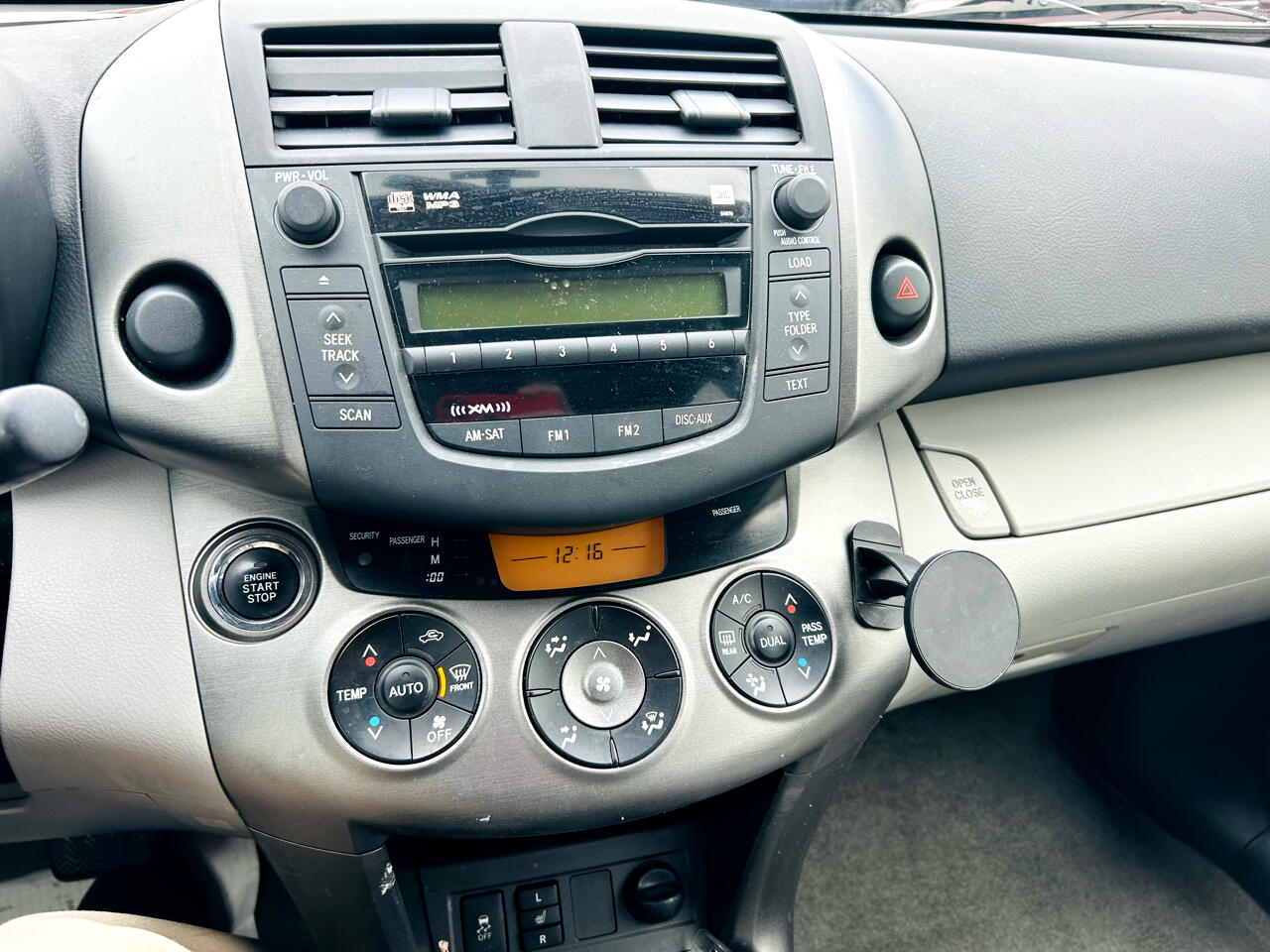 Toyota RAV4 Limited V6 2WD 2009