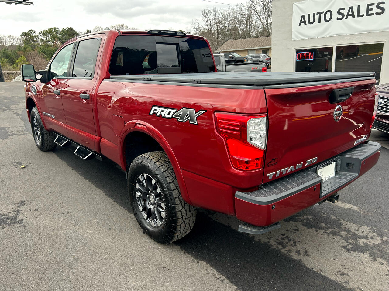 Nissan Titan XD  2018