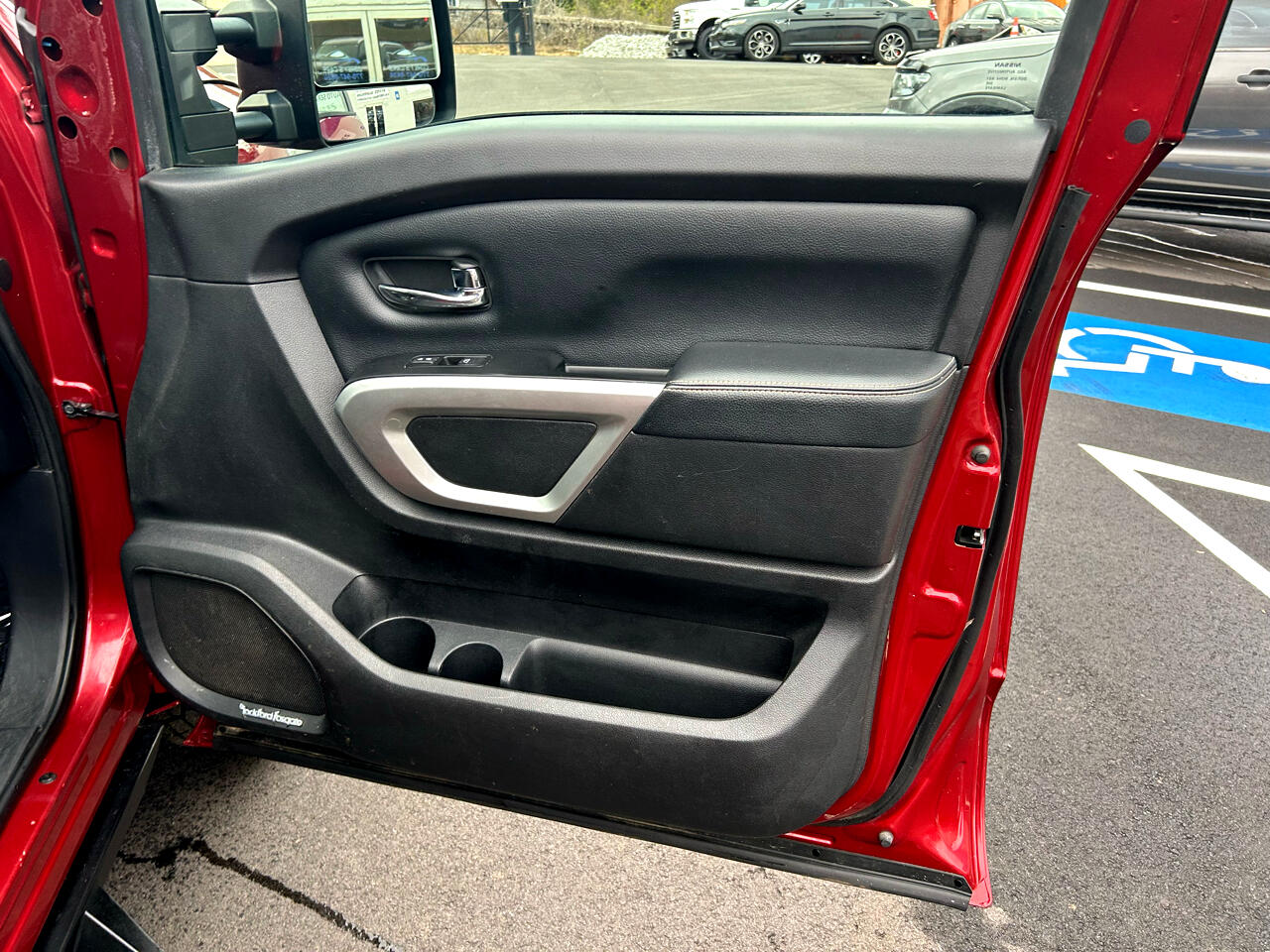 Nissan Titan XD  2018