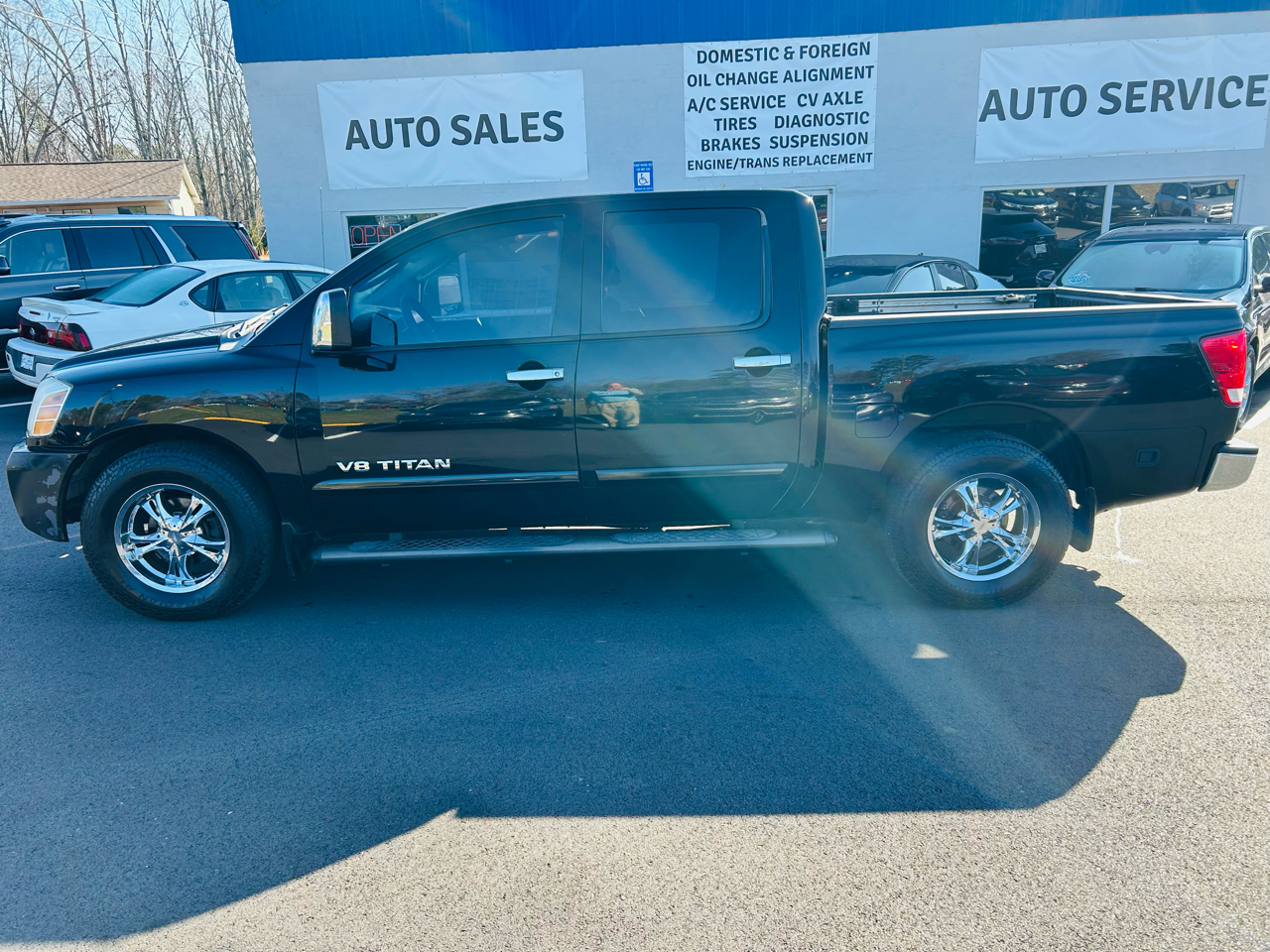 Nissan Titan LE Crew Cab 2WD 2006