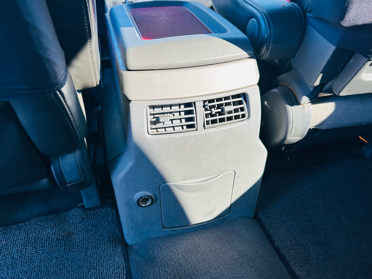 Nissan Titan LE Crew Cab 2WD 2006