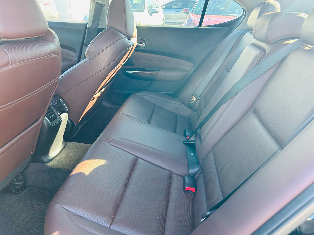 Acura TLX 9-Spd AT w/Technology Package 2015