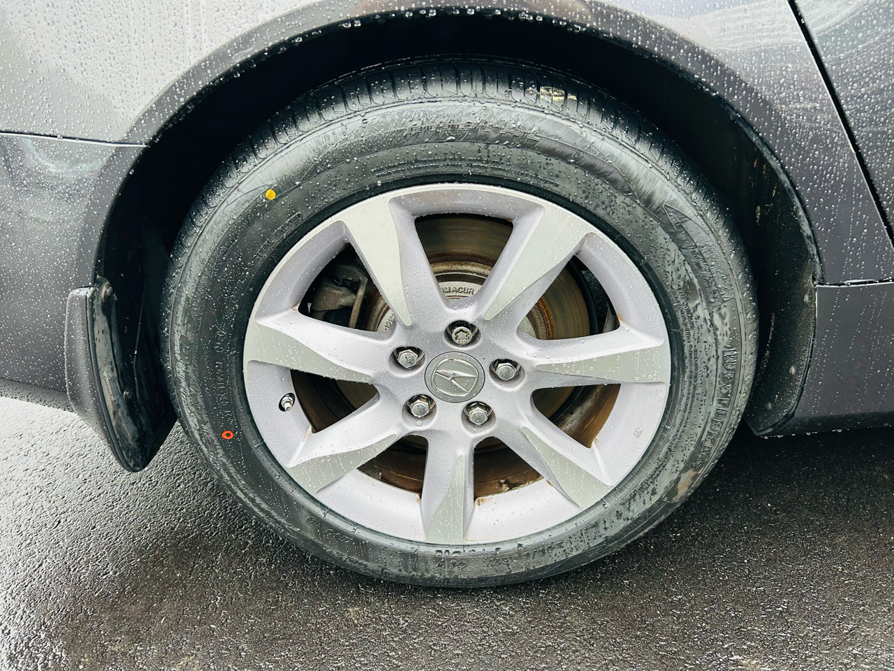 Acura TL 6-Speed AT with Tech Package and 18-In. WP 2013