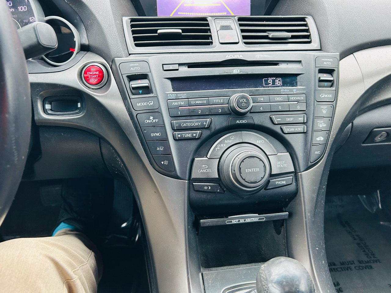 Acura TL 6-Speed AT with Tech Package and 18-In. WP 2013